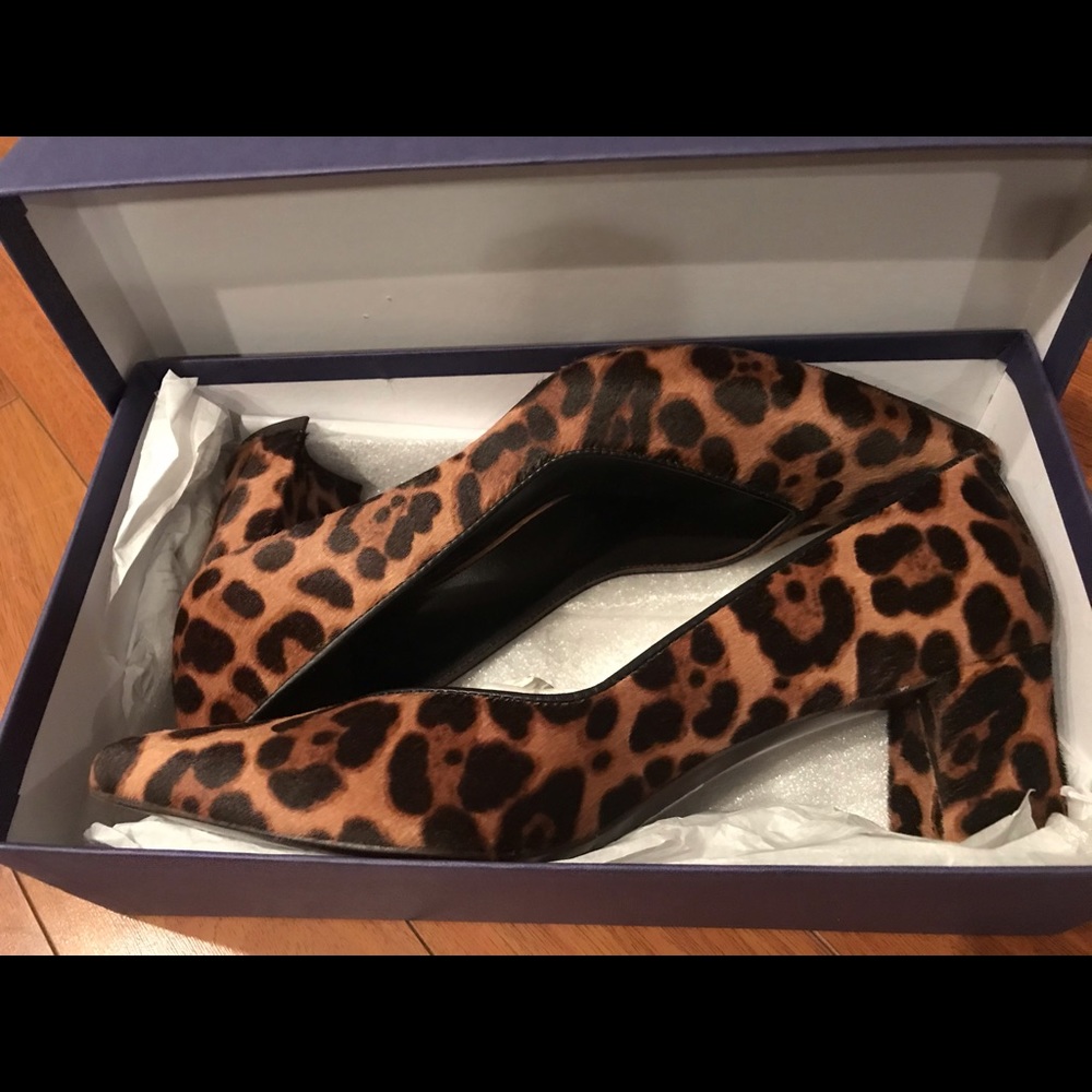 Stuart Weitzman size 8.5M
